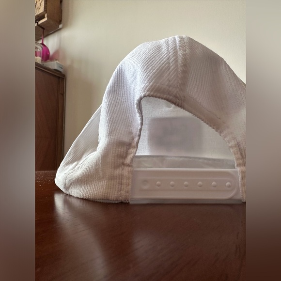 Best. Cap. Ever. 🤣 - Picture 3 of 5